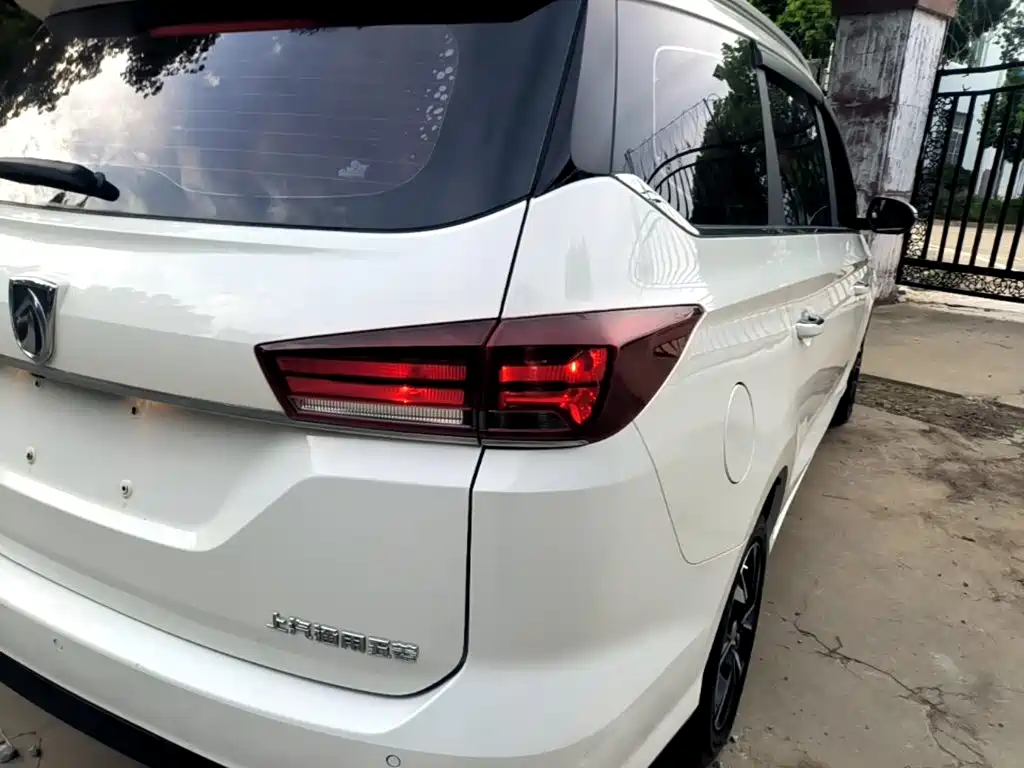 Baojun 360 2019 2018 1.5L Manual Luxury Model China V