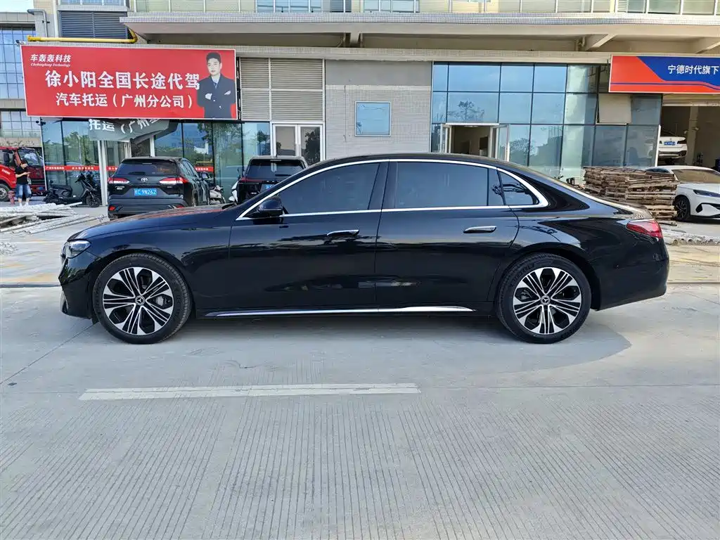 Mercedes-Benz E-Class 2026 2026 E 300 L Luxury