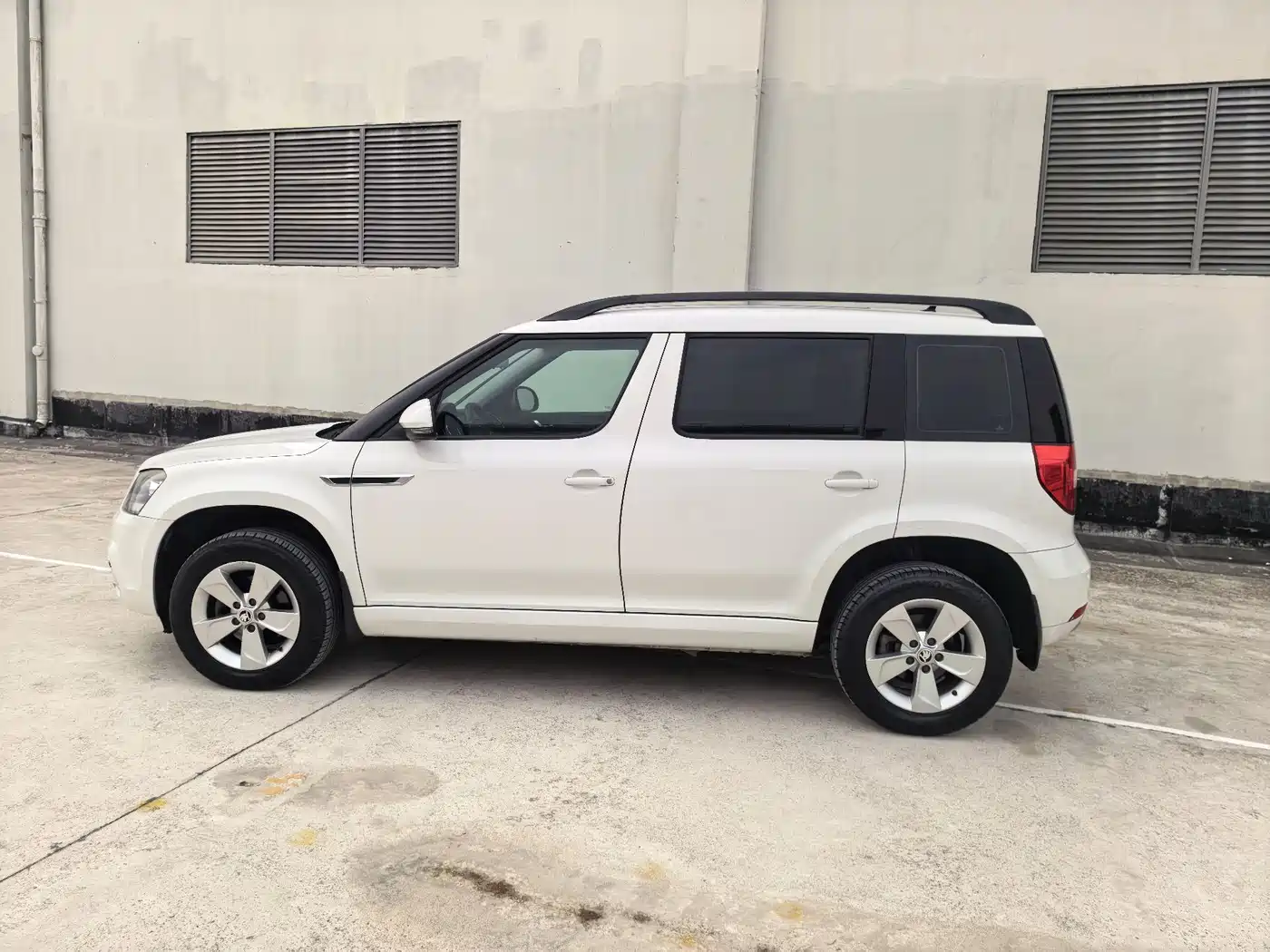 Škoda Yeti 2017 TSI280 DSG Advance фото 6