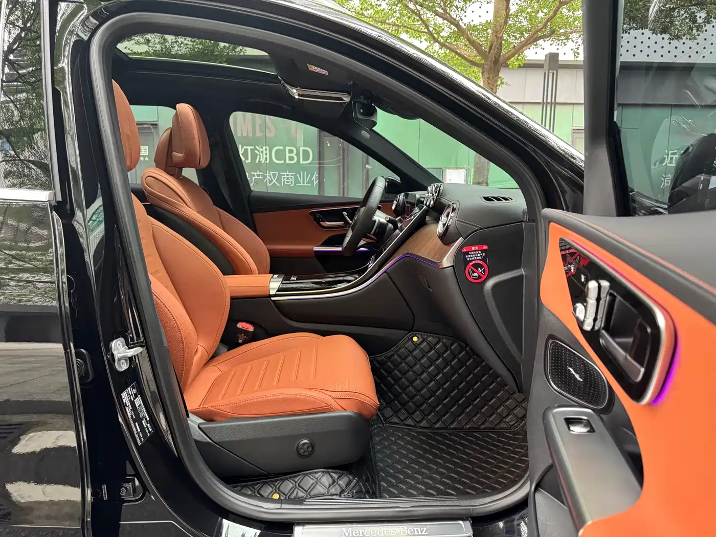 Mercedes-Benz GLC 2025 Facelift GLC 300 L 4MATIC Dynamic 7-seater фото 14