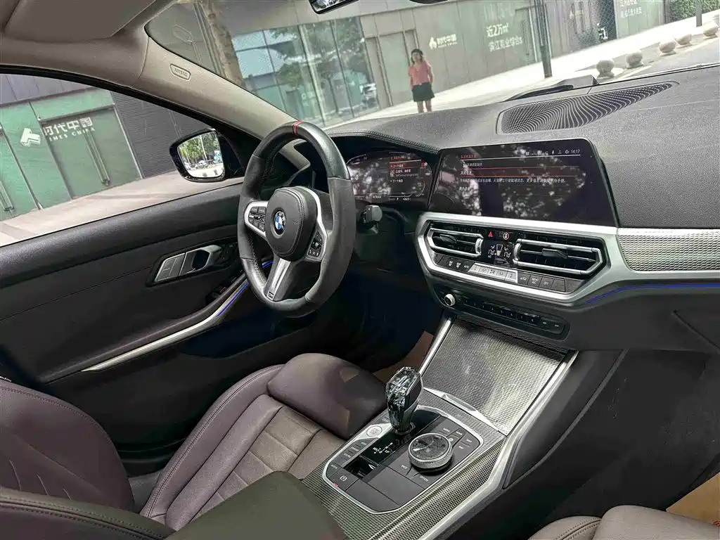BMW 3 Series 2021 325Li M Sport Night Edition фото 21