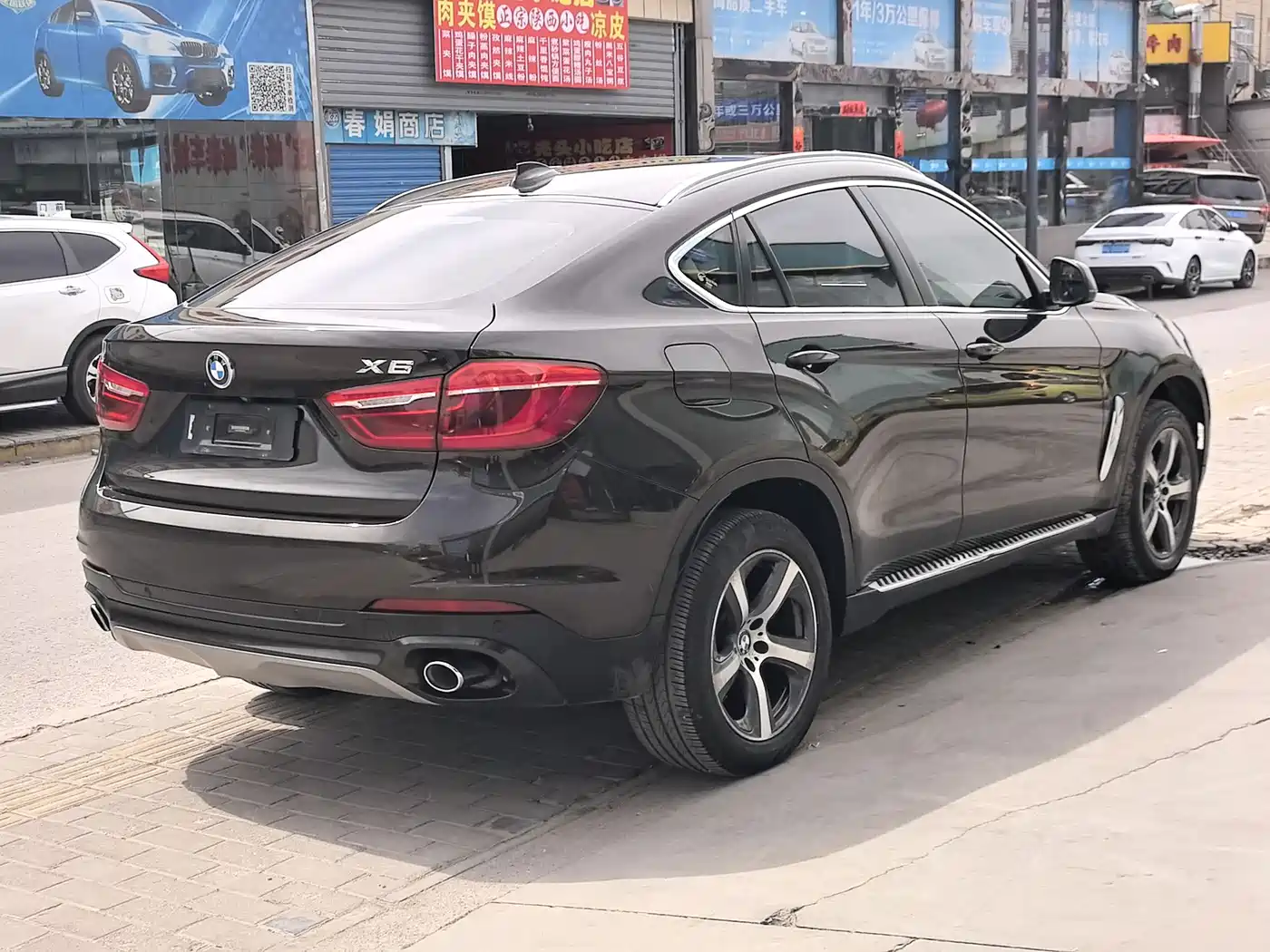BMW X6 2015 xDrive35i Luxury Model фото 15