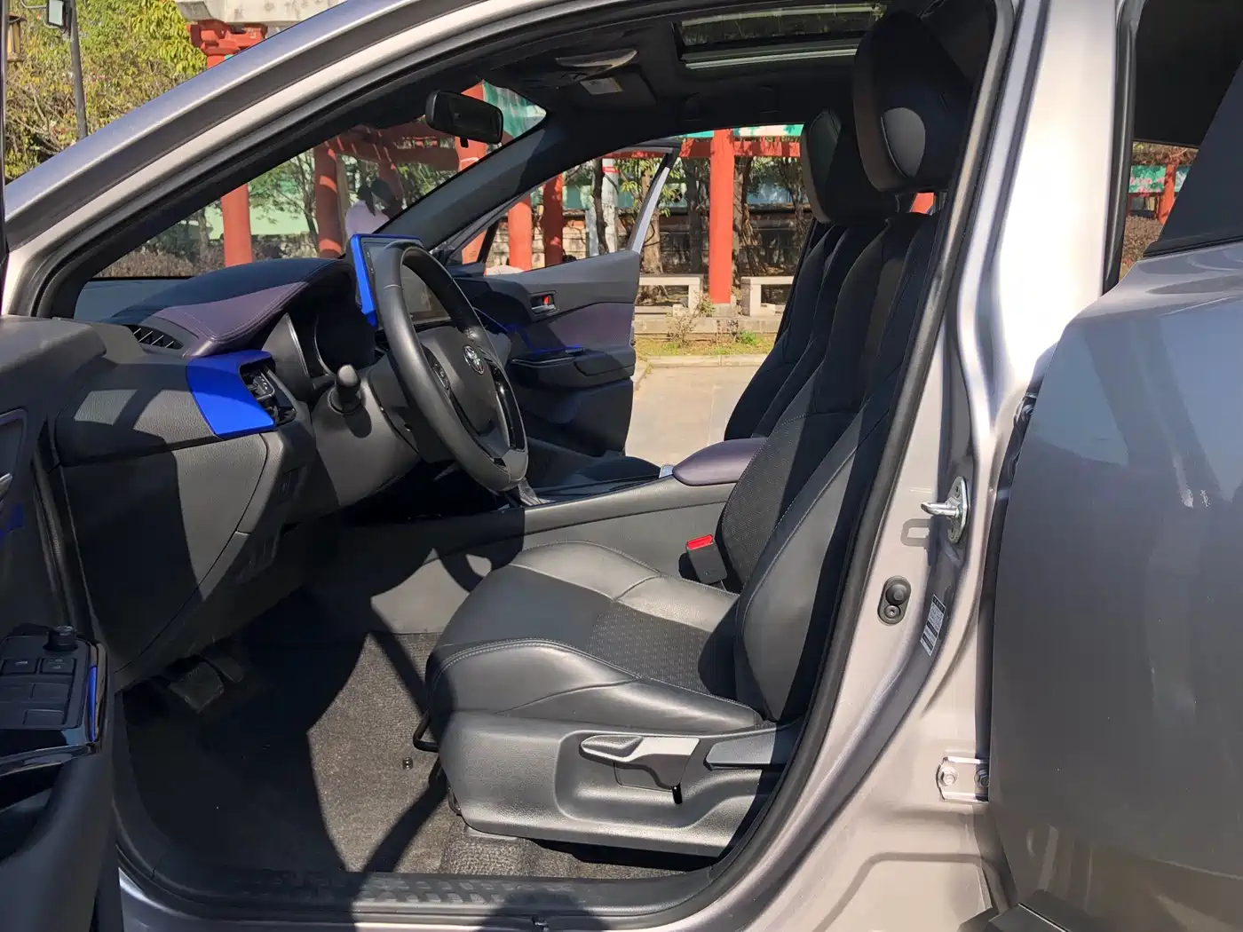 Toyota IZOA 2021 2.0L Yidong Edition фото 14