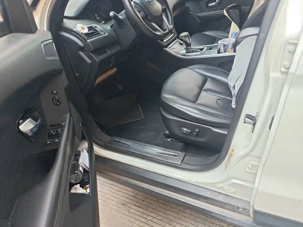 Landwind X7 2018 2018 Jinyue 1.5T Panorama Ultimate