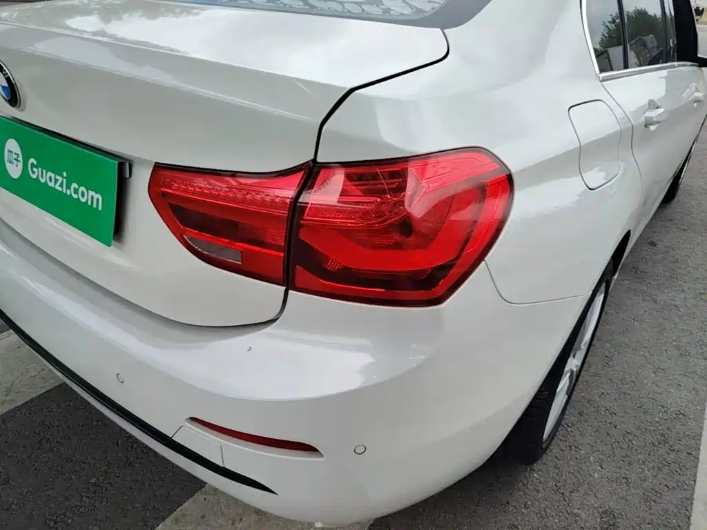 BMW 1 Series 2017 2017 118i Design Package
