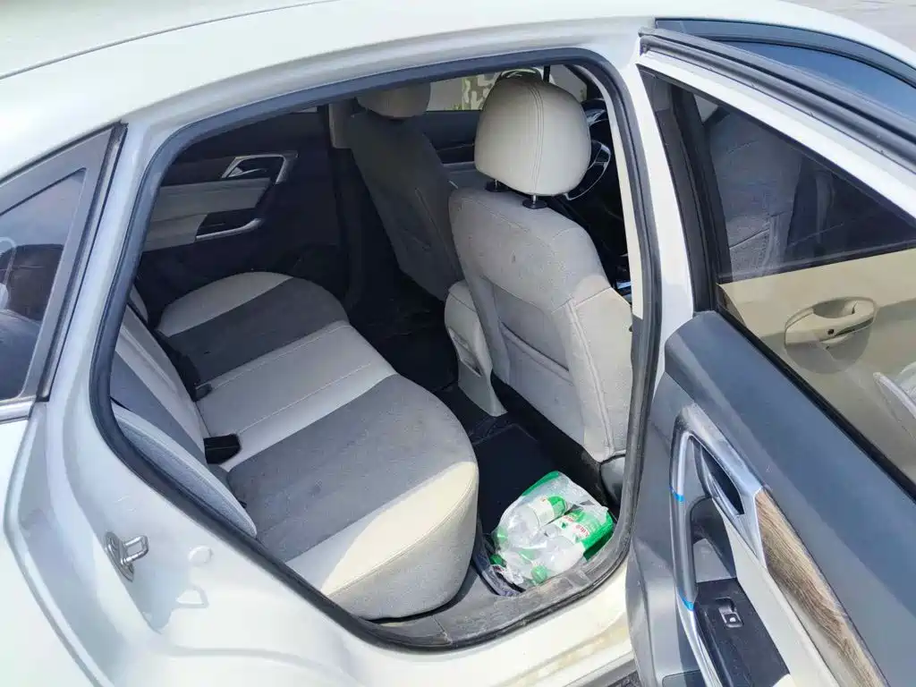 BAIC Beijing EU5 2018 2018 R500 Smart Wind Edition