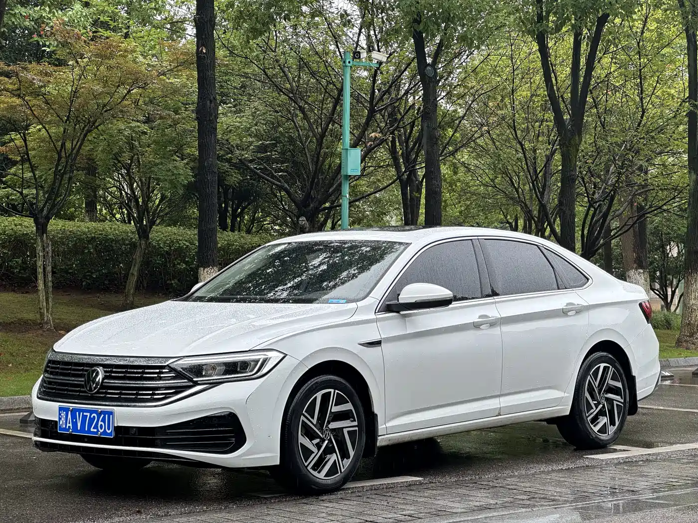 Volkswagen Sagitar 2023 300TSI DSG Surpassing Edition