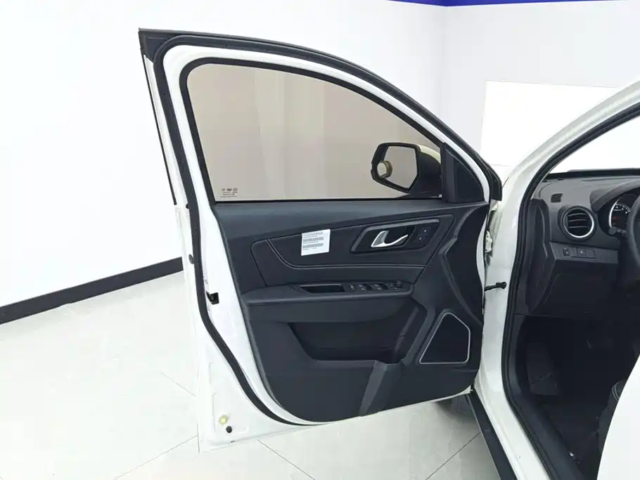 Besturn X40 2020 2019 1.6L Automatic Luxury China VI