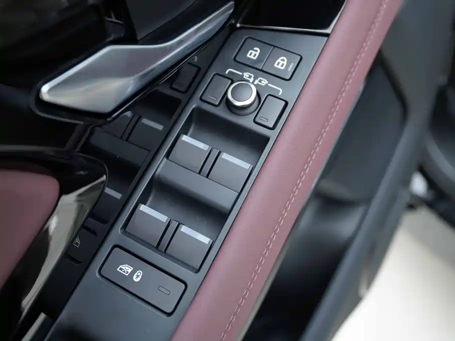 Land Rover Range Rover Evoque 2026 2026 Range Rover Evoque L SE
