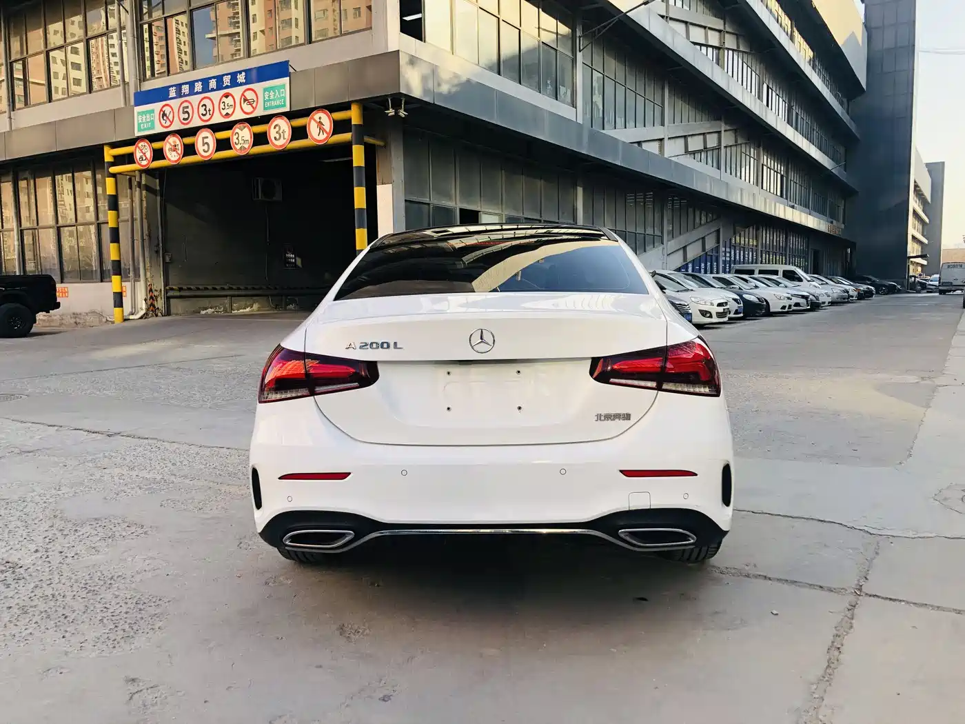 Mercedes-Benz A-Class 2021 A 200 L Sport Sedan Fashion Edition фото 5