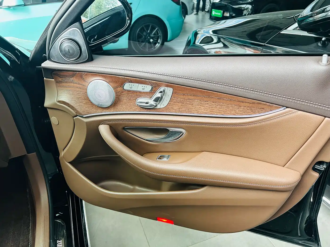 Mercedes-Benz E-Class 2023 E 300 L Fashion фото 10