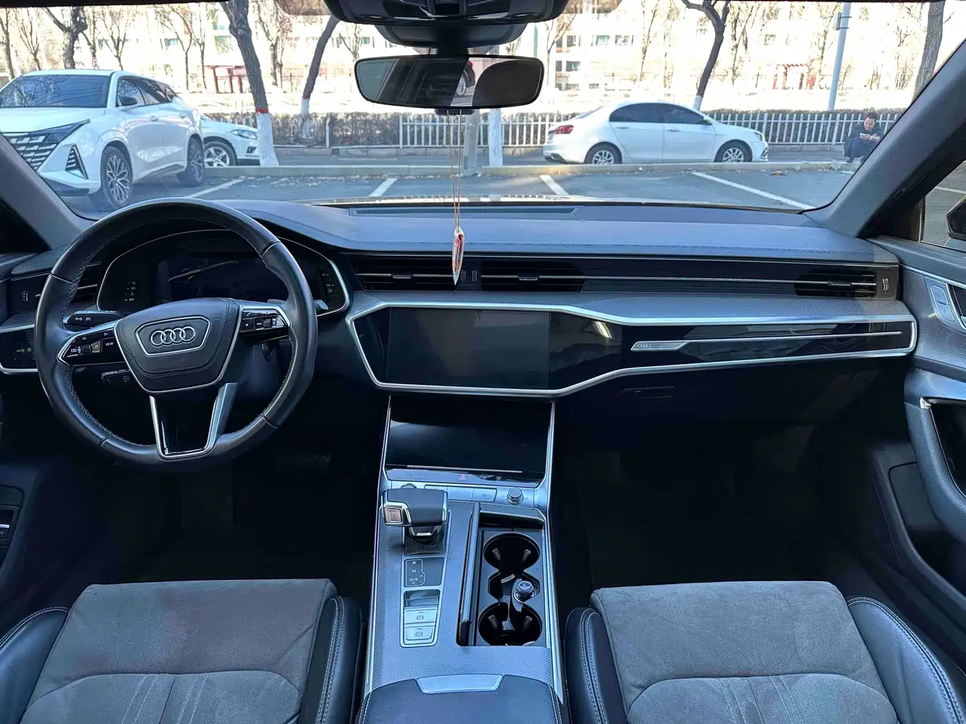 Audi A6L 2024 45 TFSI Premium Dynamic фото 6