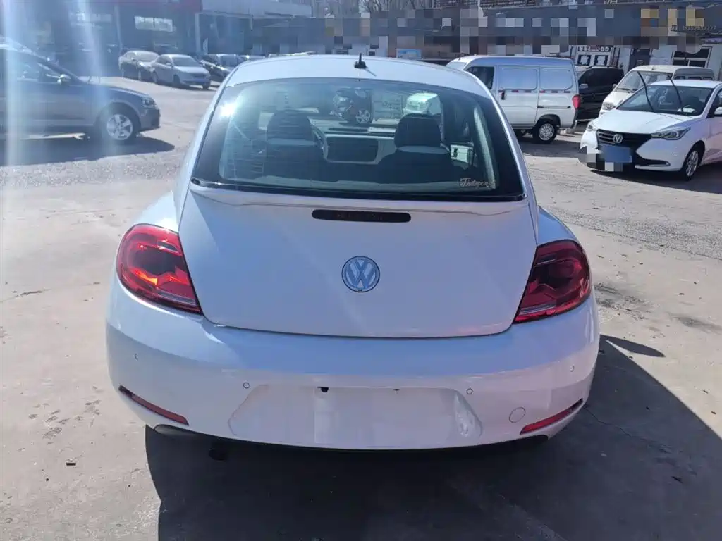 Volkswagen Beetle 2015 180TSI фото 4