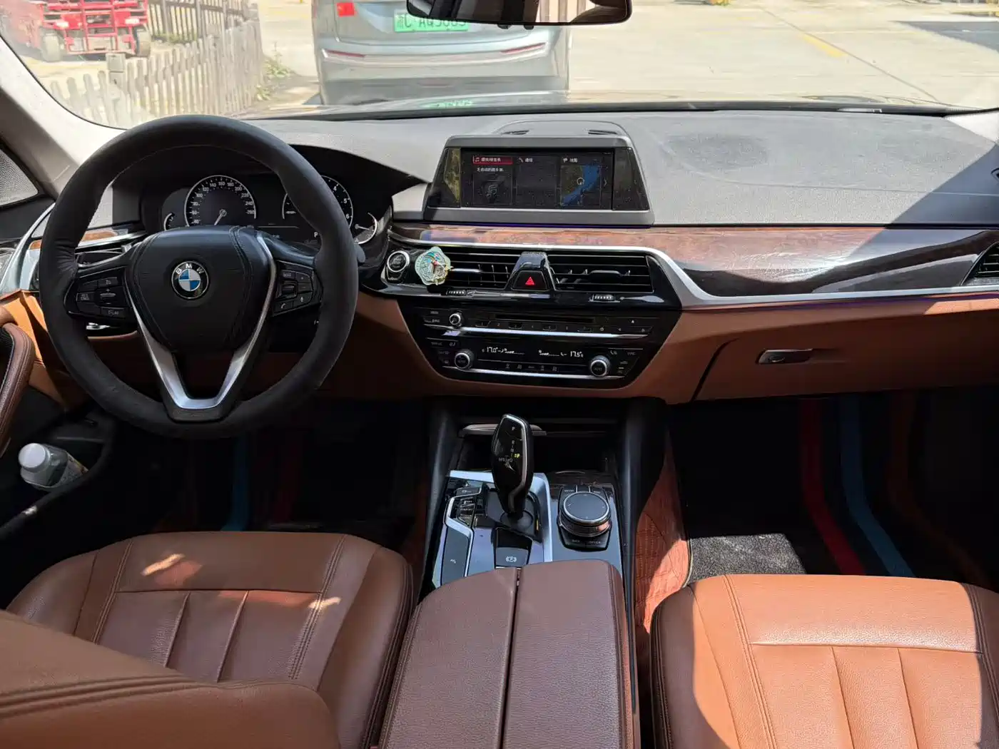 BMW 5 Series 2018 528Li Launch Special Edition фото 4