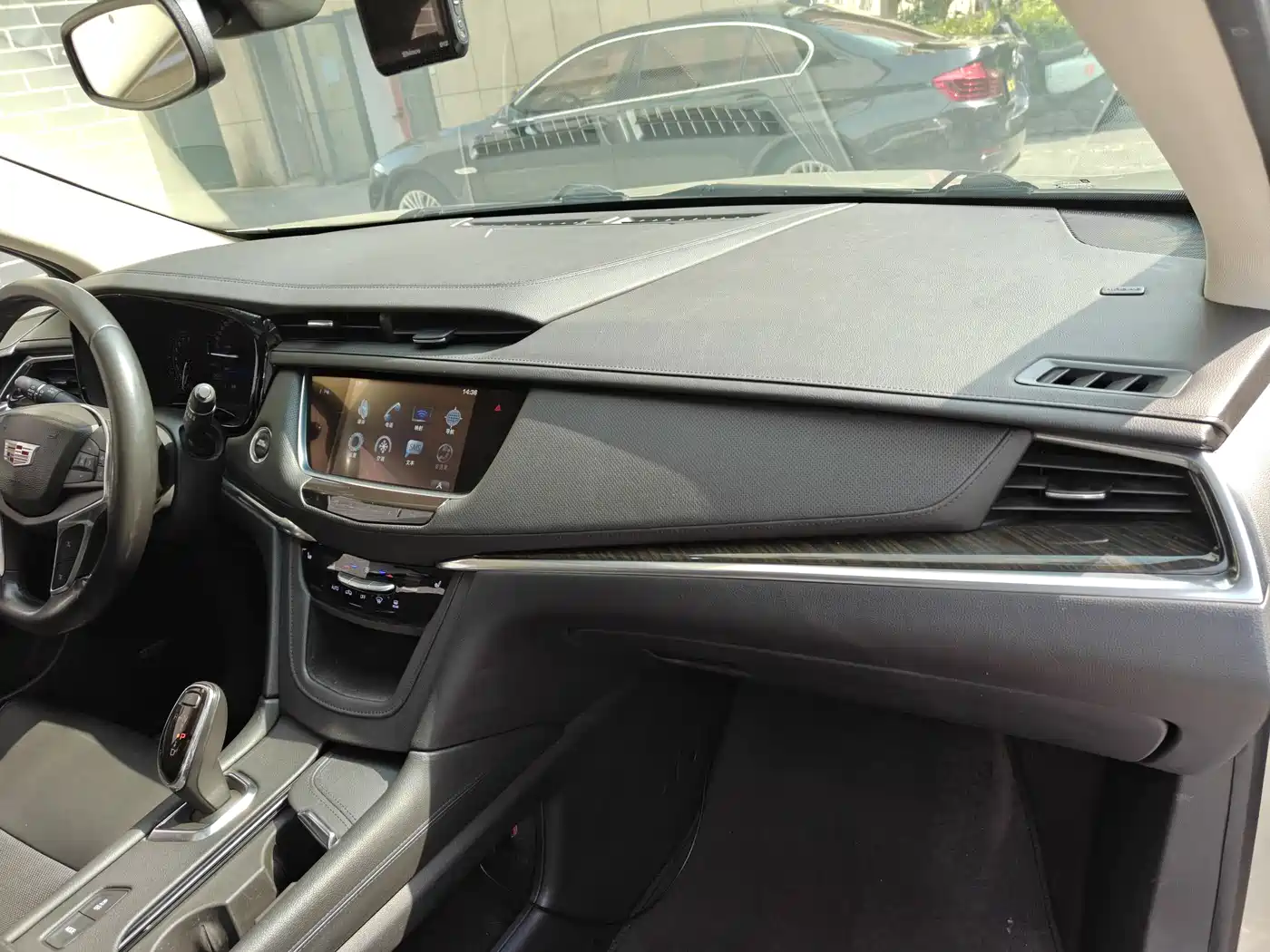 Cadillac XT5 2016 25T Luxury Model фото 13