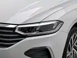 صورة 7 - Volkswagen Lavida