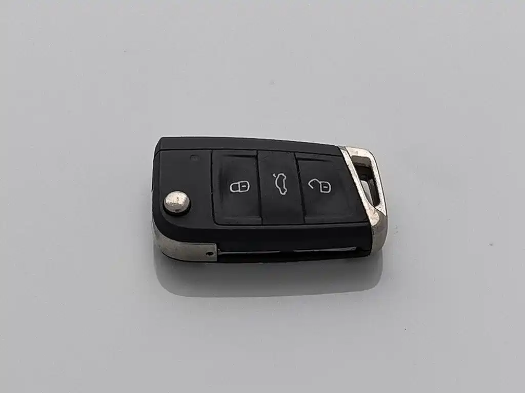 صورة 19 - Volkswagen Lavida
