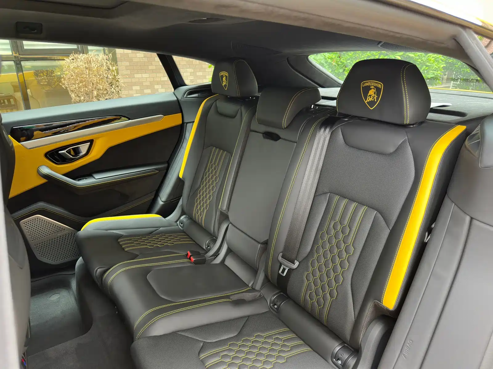 Фото 8 - Lamborghini Urus SE