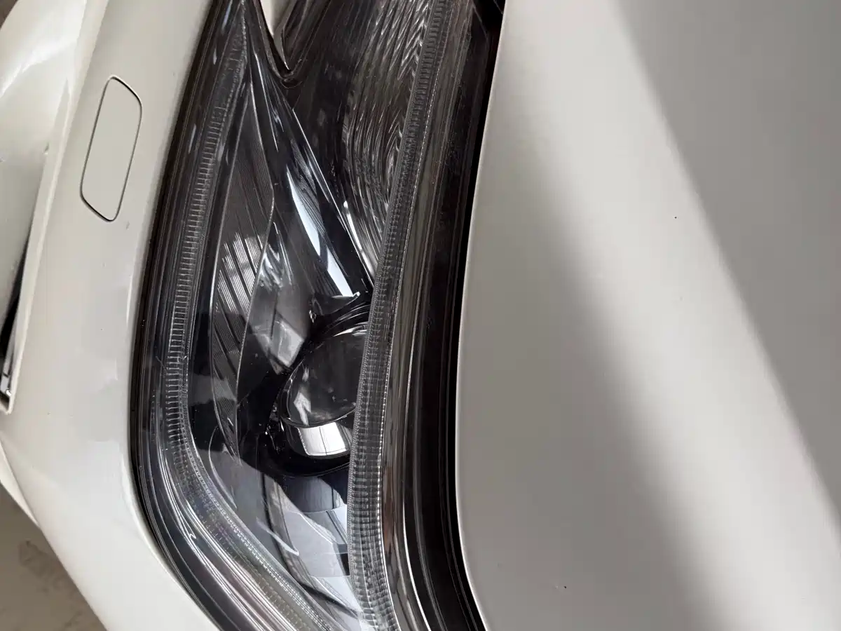 Toyota Reiz 2013 2.5V Premium Edition фото 21