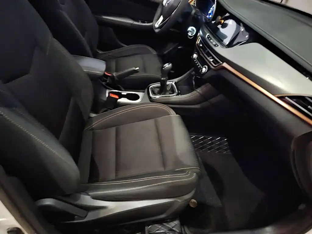 Changan Eado XT 2019 2018 1.6L GDI Manual Trendy Version China V