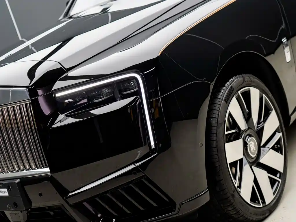 Rolls-Royce Cullinan 2025 2024 4-Seater