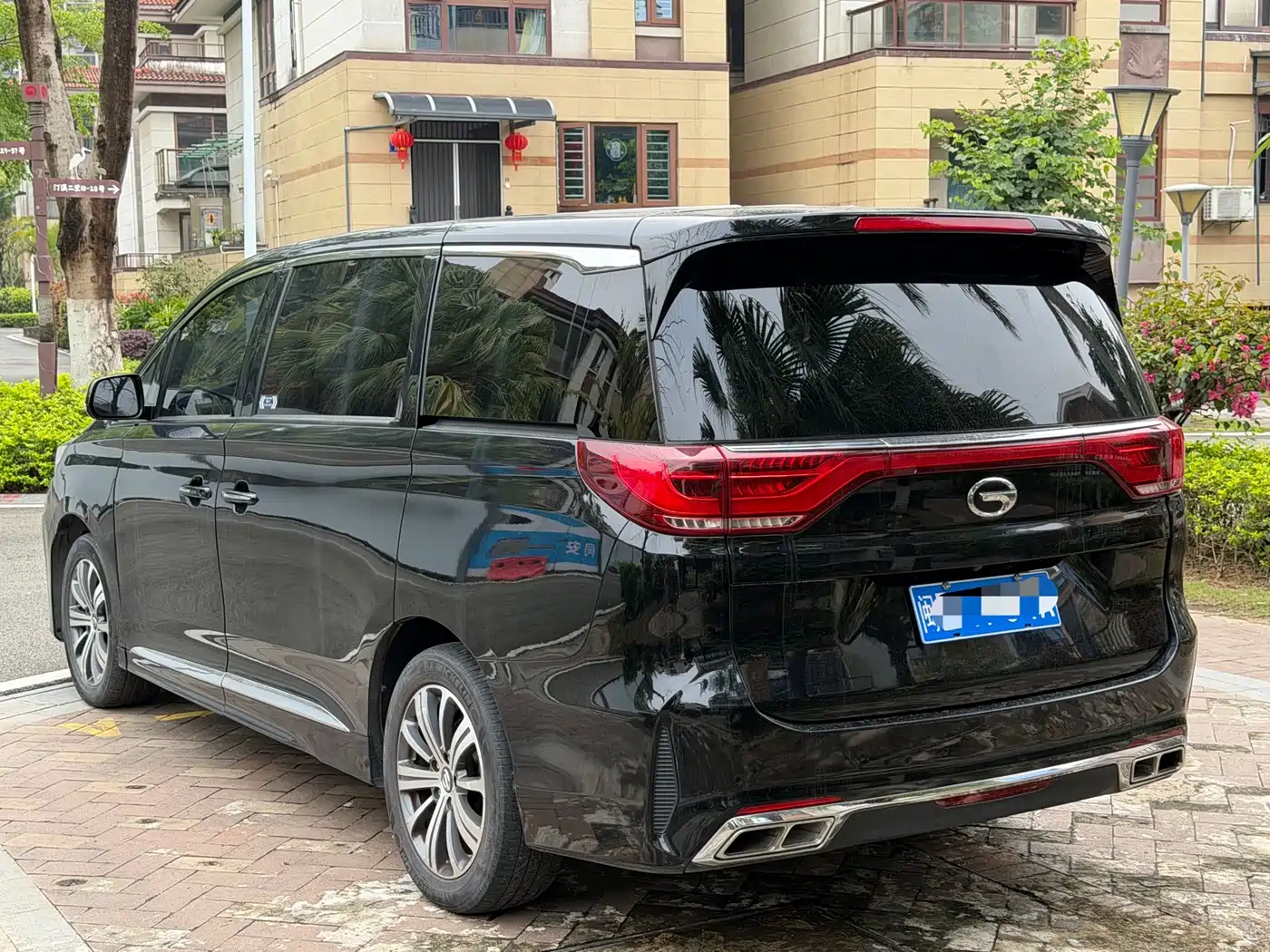GAC TRUMPCHI M8