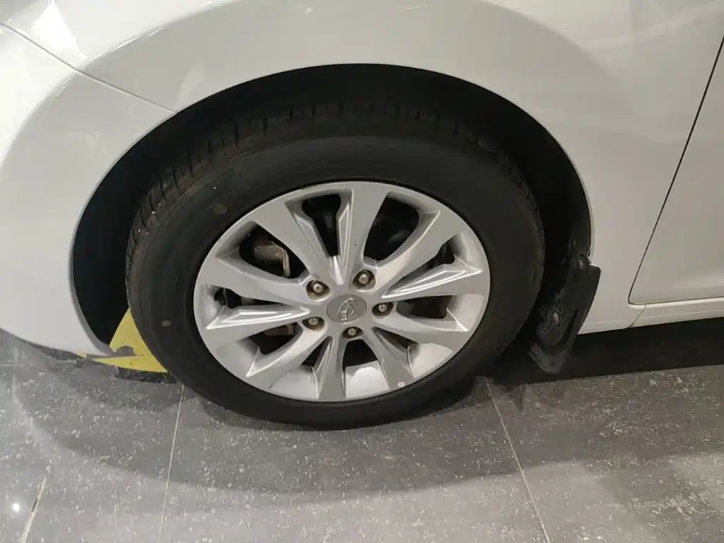 Hyundai Langdong 2017 2016 1.6L Automatic Smart Edition