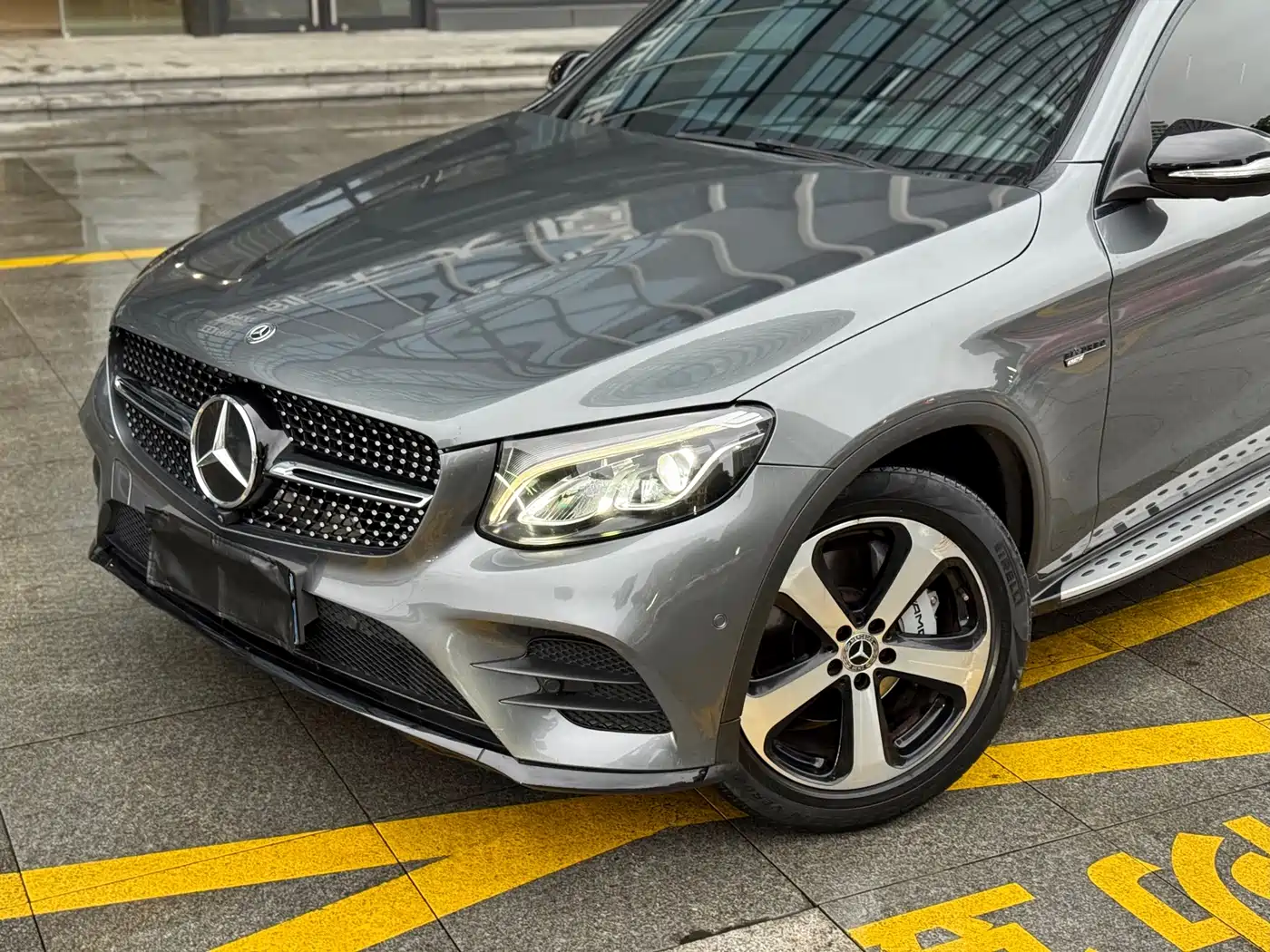 Mercedes-Benz GLC Coupe 2019 GLC 200 4MATIC Coupe SUV фото 5