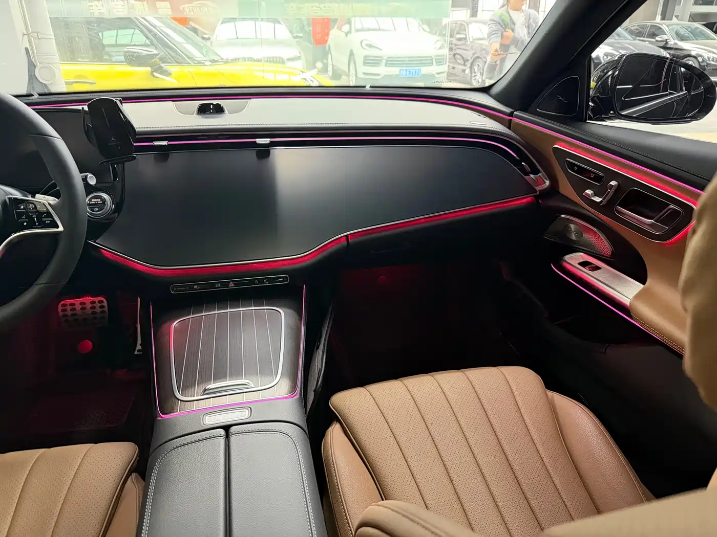 Mercedes-Benz E-Class 2025 E 300 L Luxury Sport фото 8