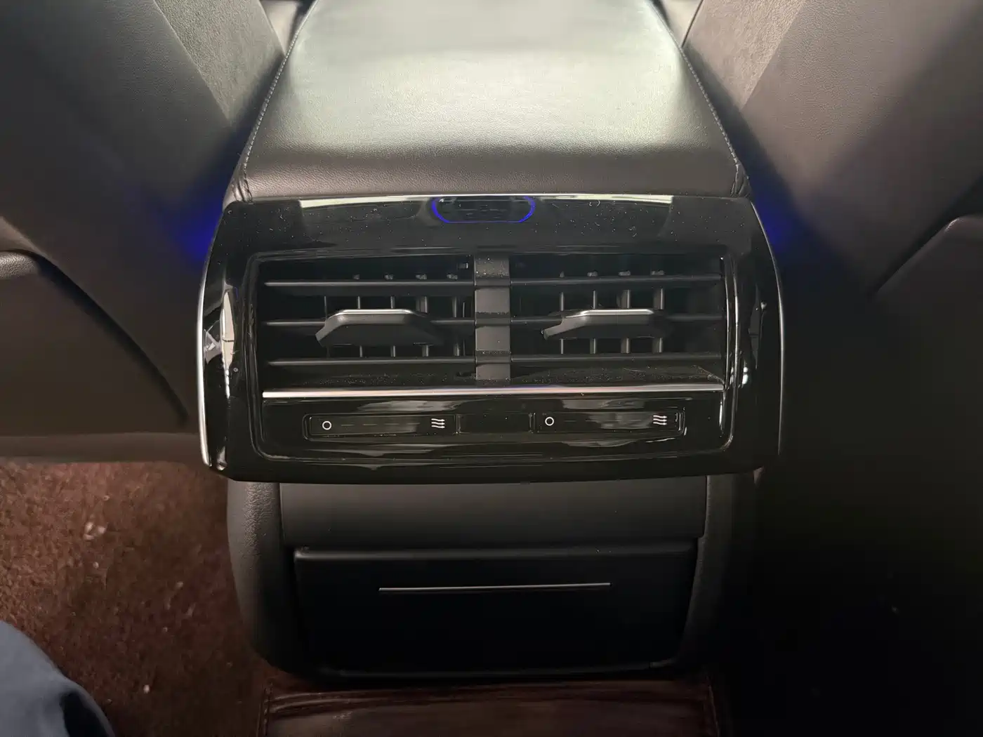 Audi A8 2019 Plus A8L 50 TFSI quattro Comfort фото 13