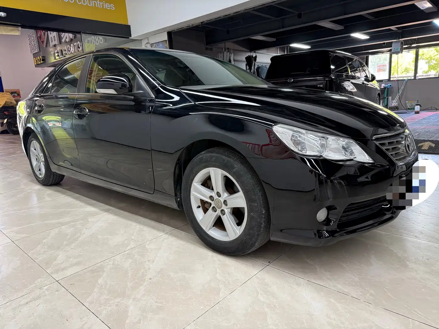 Toyota Reiz 2010 2.5V Elegance Elite Edition фото 2