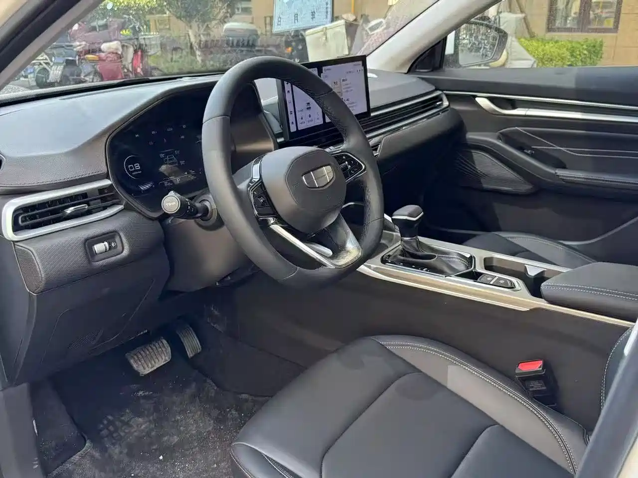 GEELY AUTOMOBILE EMGRAND