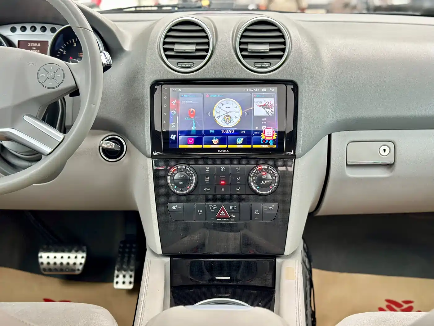 Mercedes-Benz M-Class 2010 ML 300 4MATIC фото 37