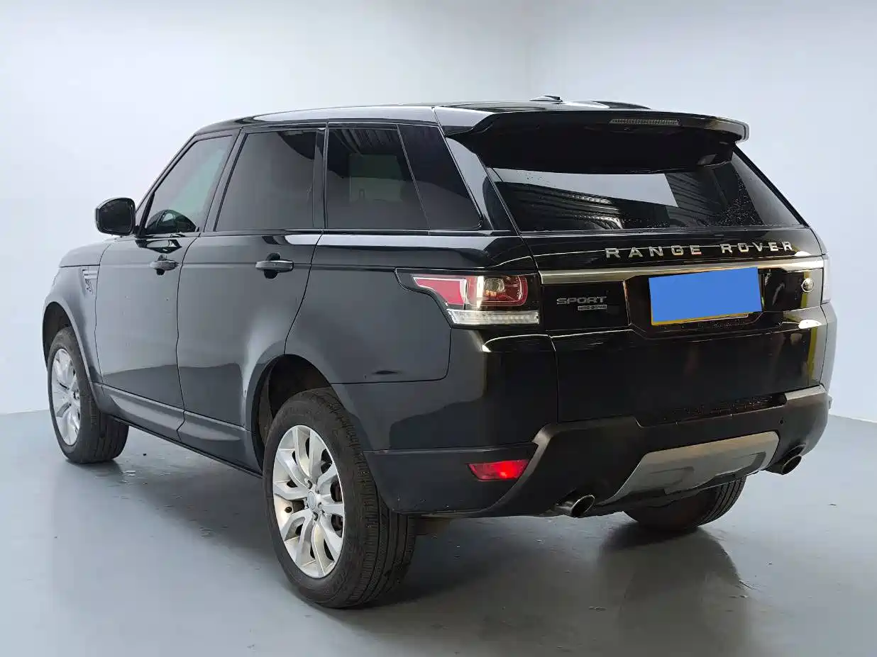 Land Rover Range Rover Sport 2015 3.0 SC V6 HSE фото 5