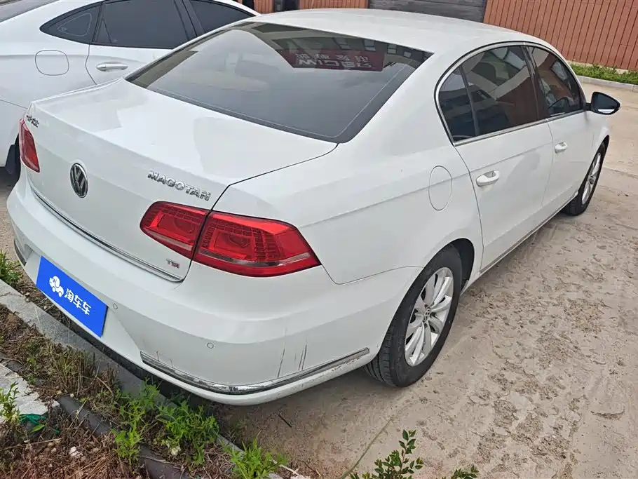 Volkswagen Magotan 2013 1.8TSI Luxury фото 3