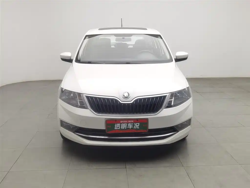 Škoda Skoda Rapid Spaceback 2019 Facelift 1.5L Automatic Comfort Version China VI фото 3