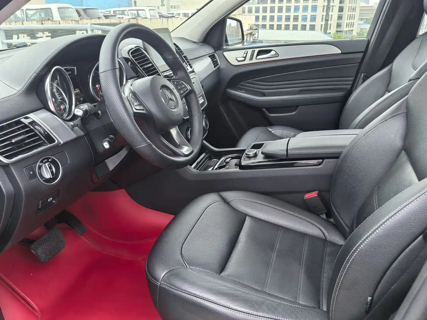 Mercedes-Benz GLE Coupe 2015 GLE 320 4MATIC Coupe SUV фото 8