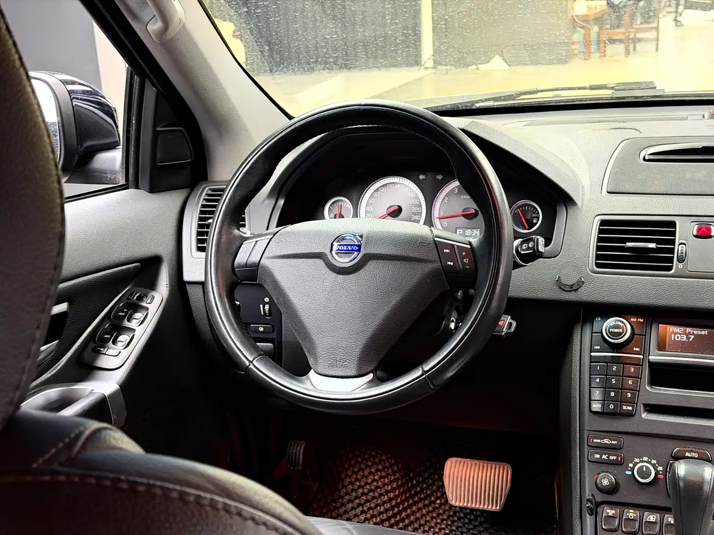 Volvo XC Classic 2014 T5 Luxury Edition фото 15