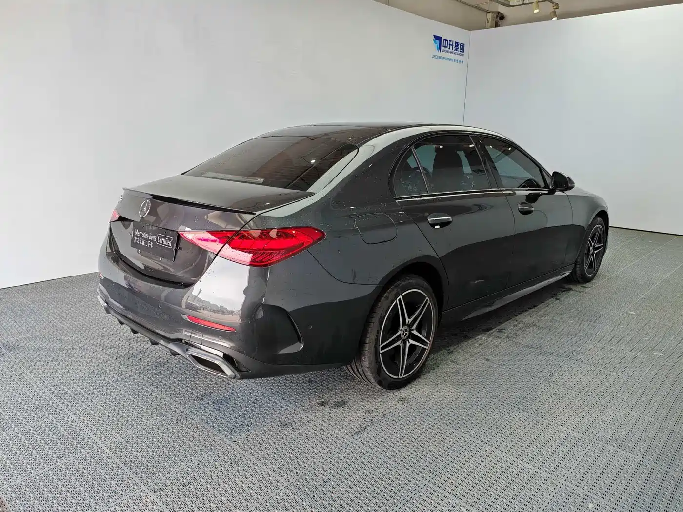 Mercedes-Benz C-Class 2023 C 260 L Night Edition Sport фото 6