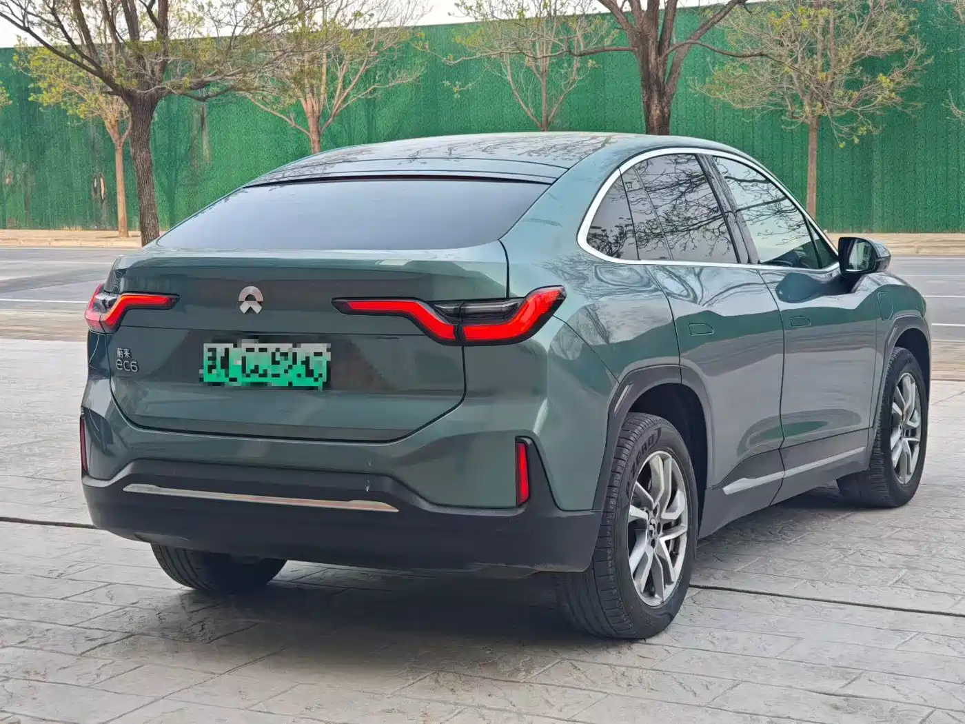 NIO NIO EC6