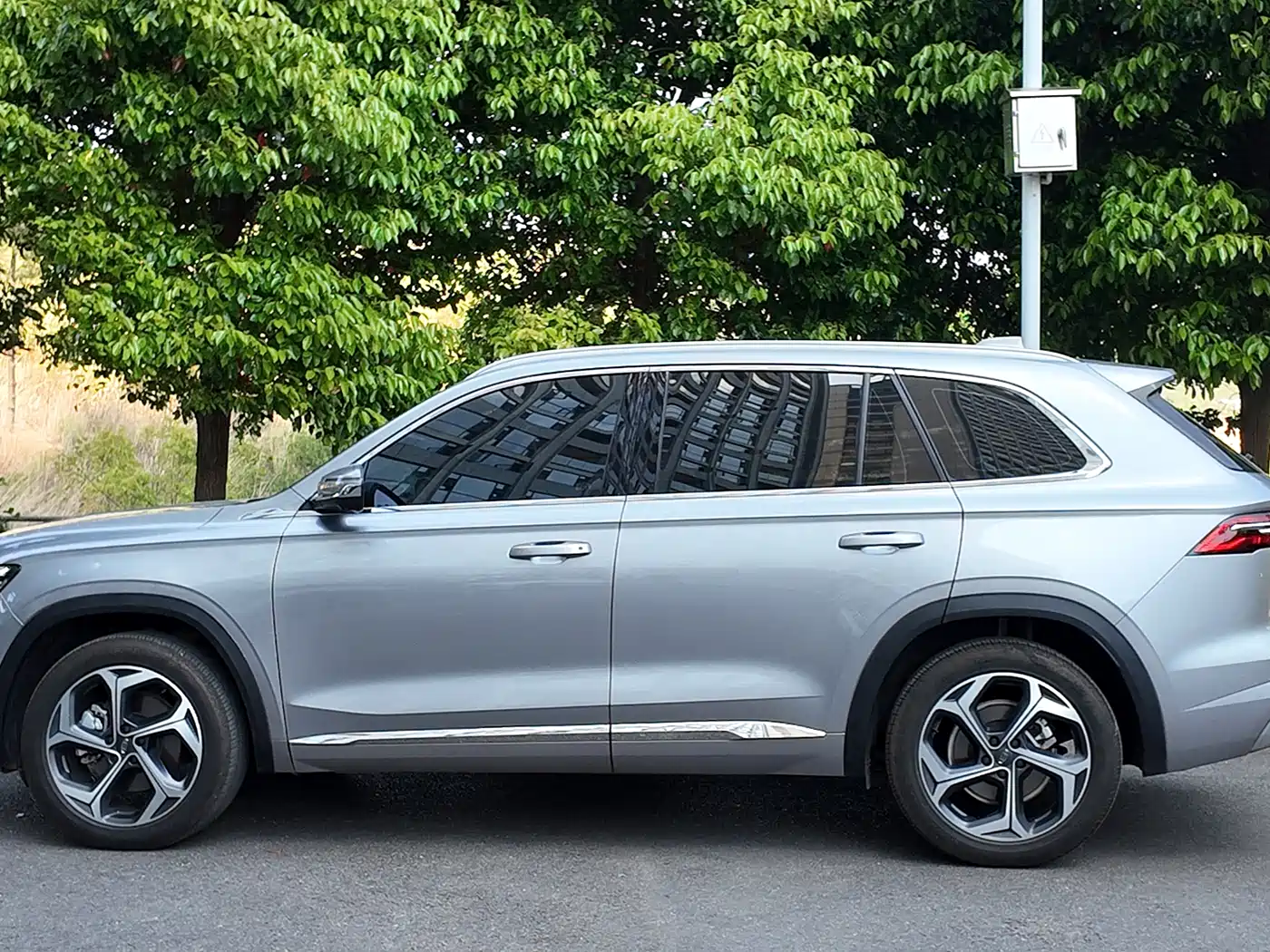 GEELY AUTOMOBILE XINGYUE L