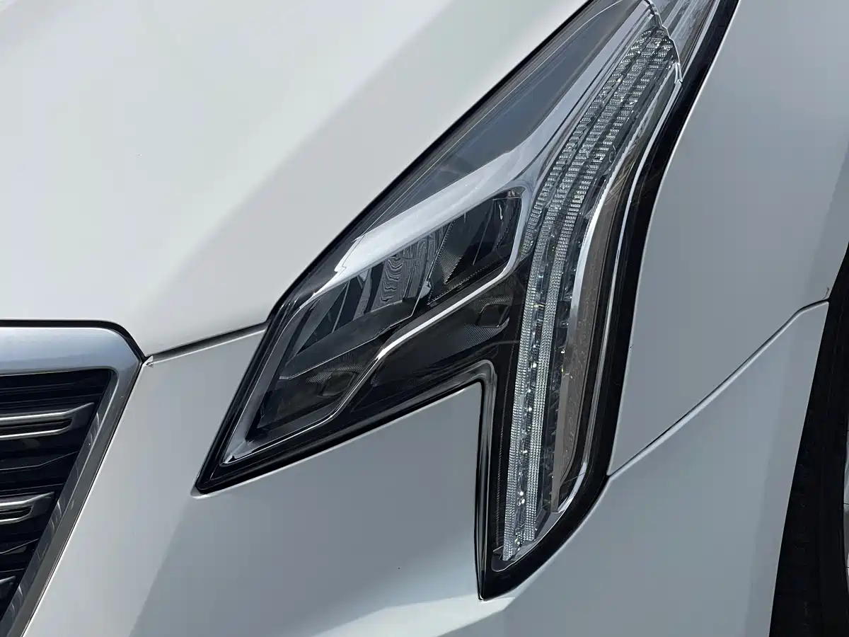 Cadillac XTS 2018 28T Technology фото 4