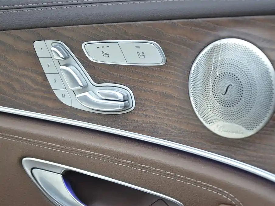 Mercedes-Benz E-Class 2023 Facelift E 300 L Luxury фото 12