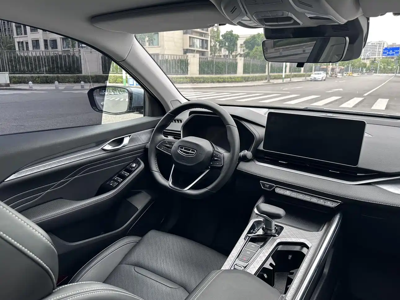 GEELY AUTOMOBILE XINGRUI