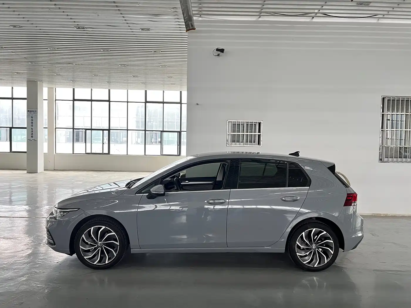Volkswagen Golf 2021 280TSI DSG Pro фото 2