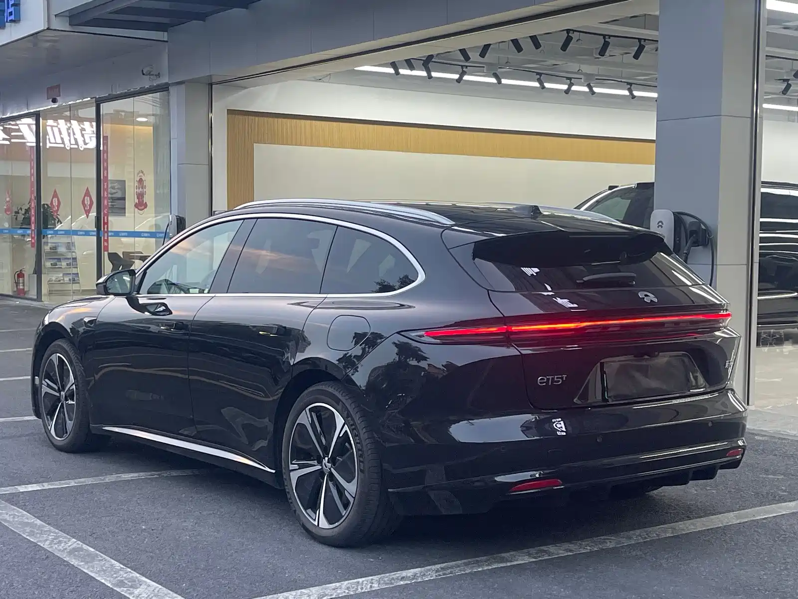 Фото 7 - NIO ET5T