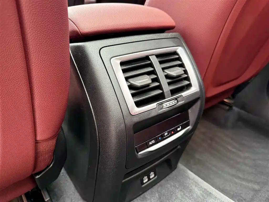 BMW X3 2022 xDrive25i M Sport Package фото 25
