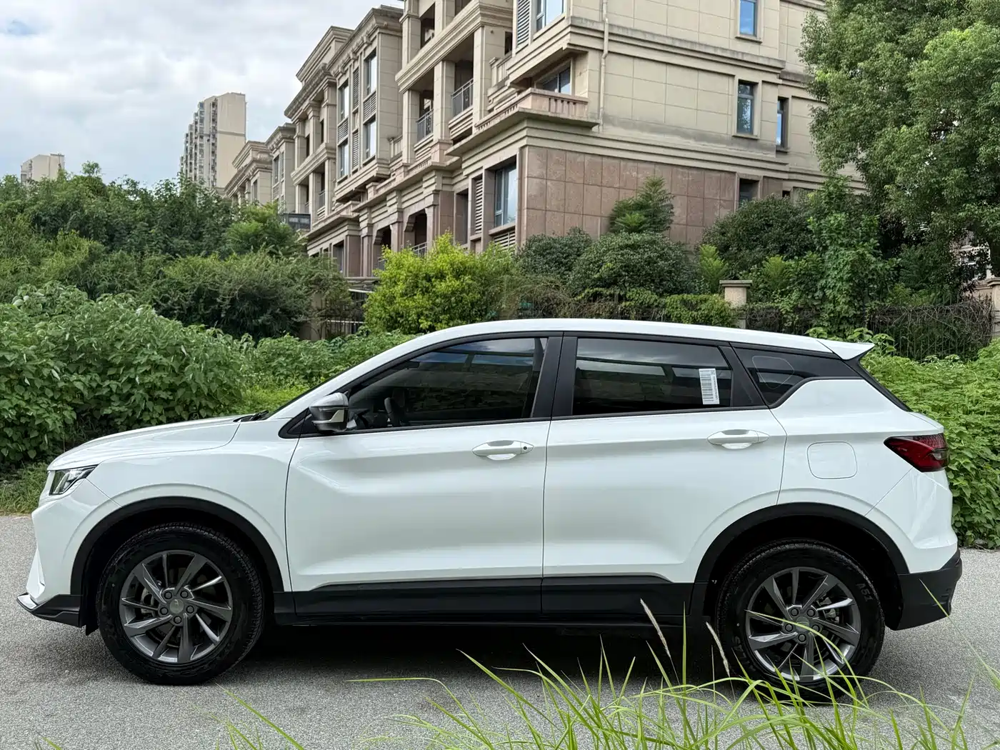 Geely Binyue 2025 2025 1.5L CVT Super Edition