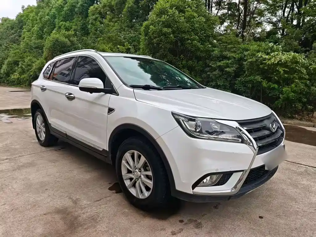 BAIC Huansu S6 2016 2016 1.5T Manual Smart Edition