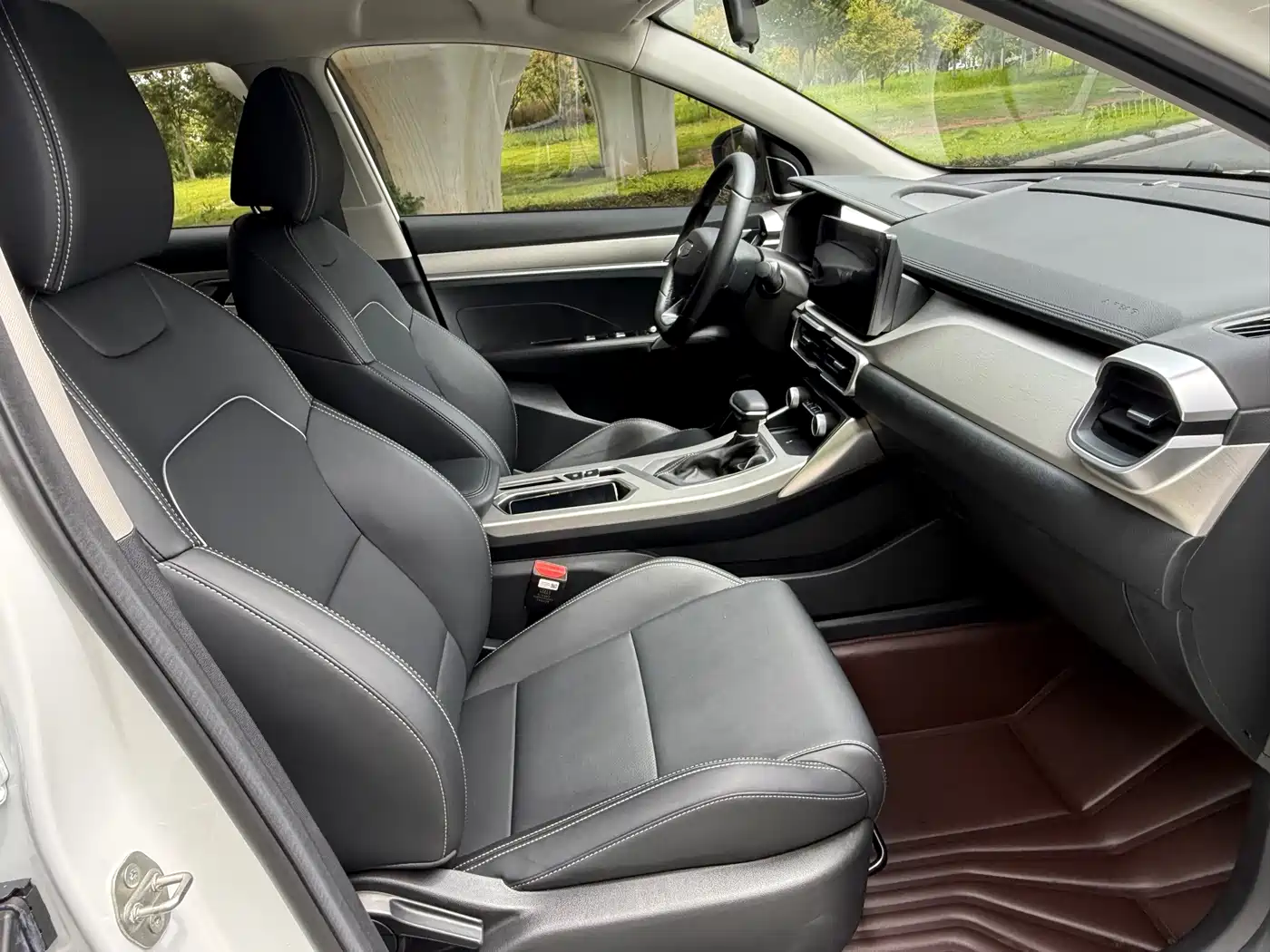 Geely Binyue 2025 2025 1.5L CVT Super Edition